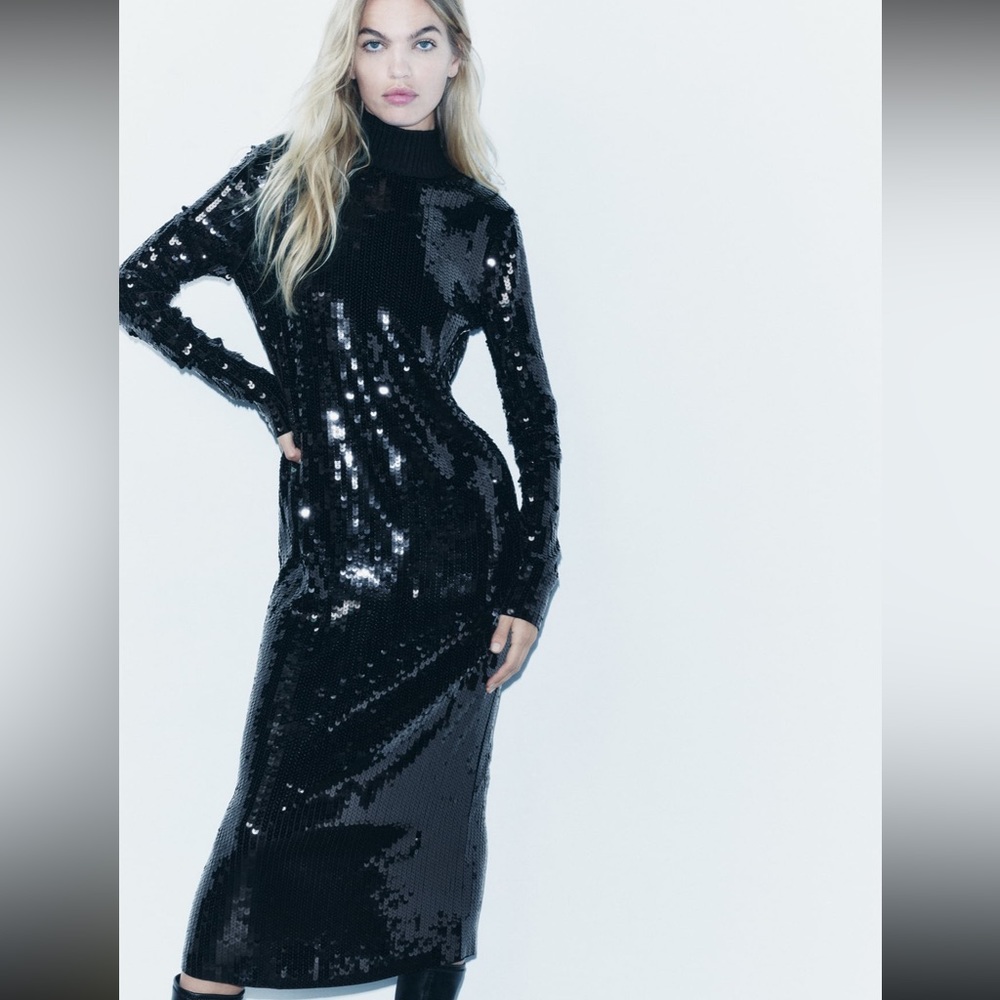 NWOT ZARA LONG SEQUIN DRESS LIMITED EDITION. Size M